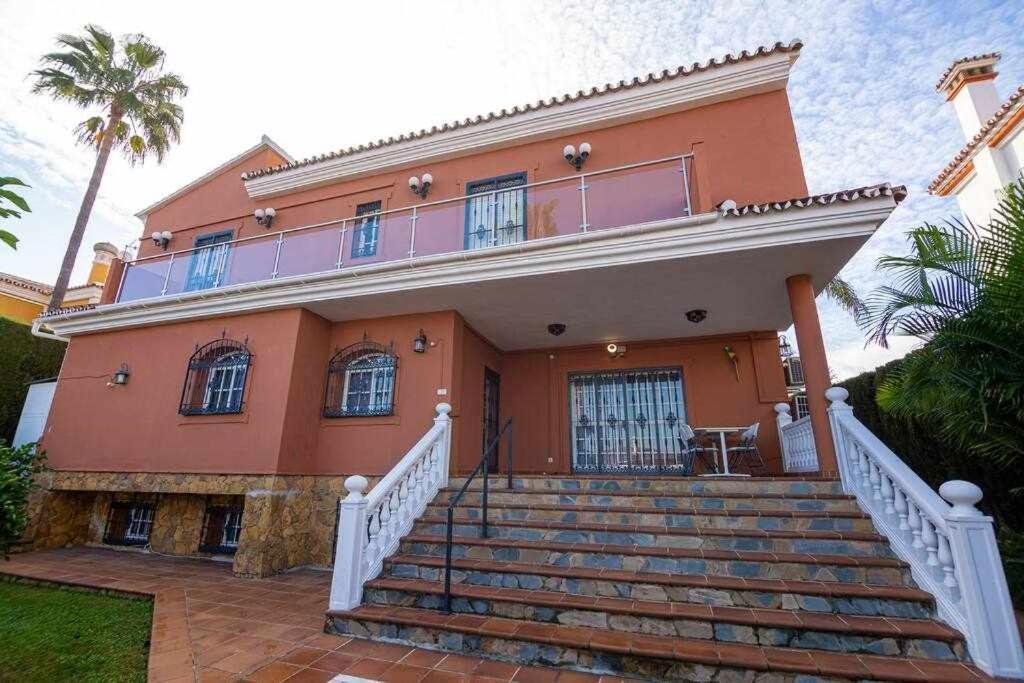 Lujosa Villa En Alhaurin De La Torre 7 Dormitorios Экстерьер фото